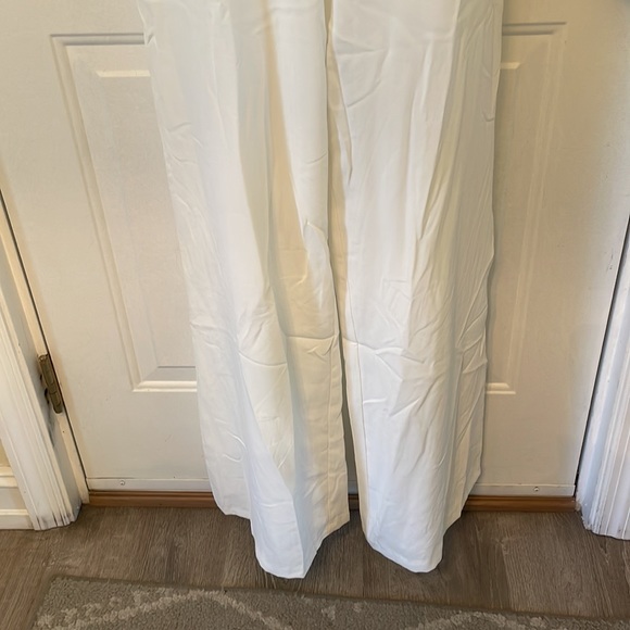 NWT Sugar Lips White Good Vibes V-neck Wide Leg Jumpsuit SZ  L - Picture 6 of 10